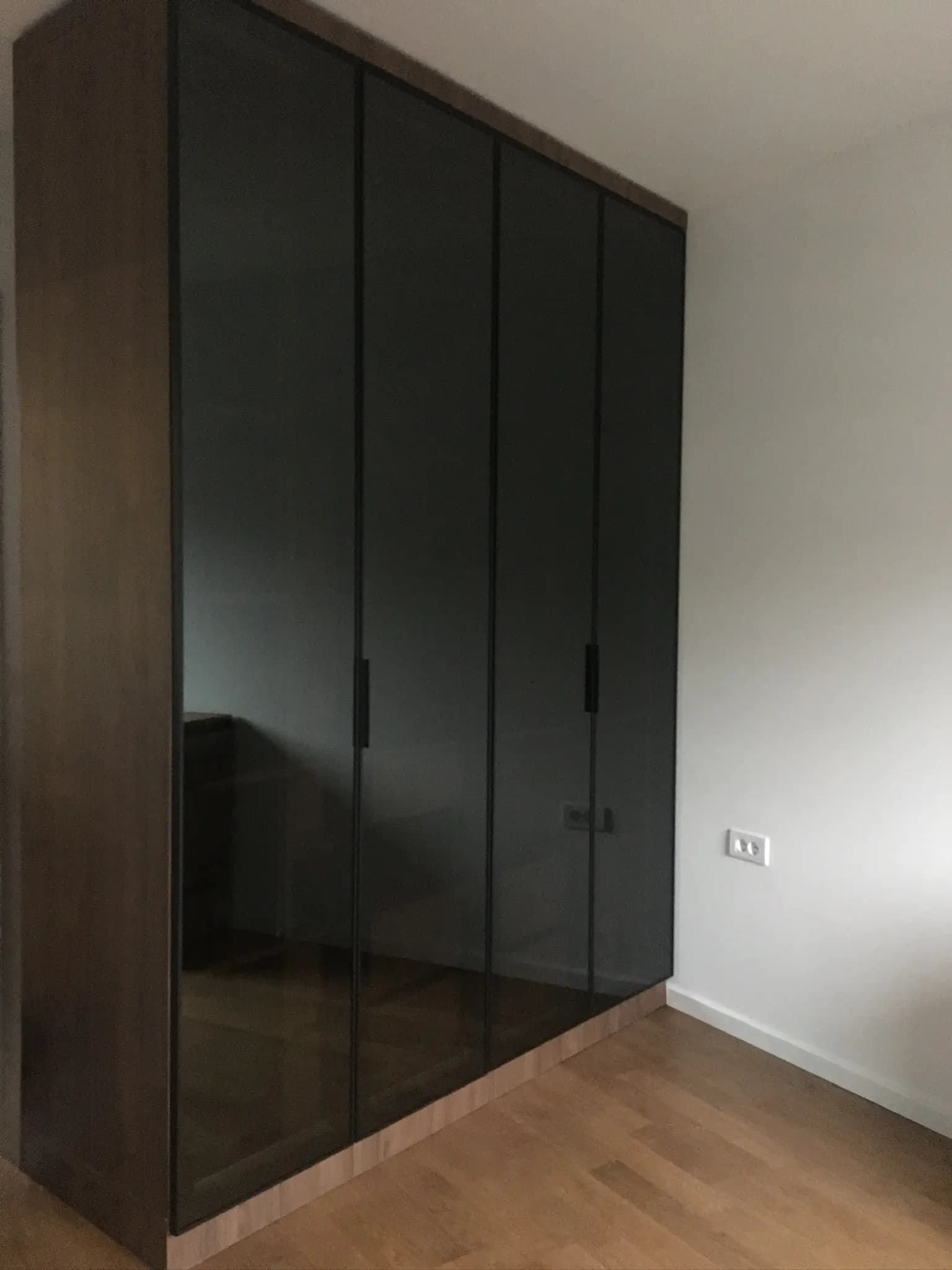 Garderoberi po meri Dom-Nik